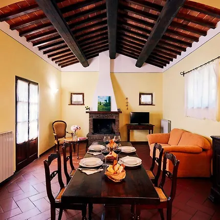 Il Borgo Фермерский дом